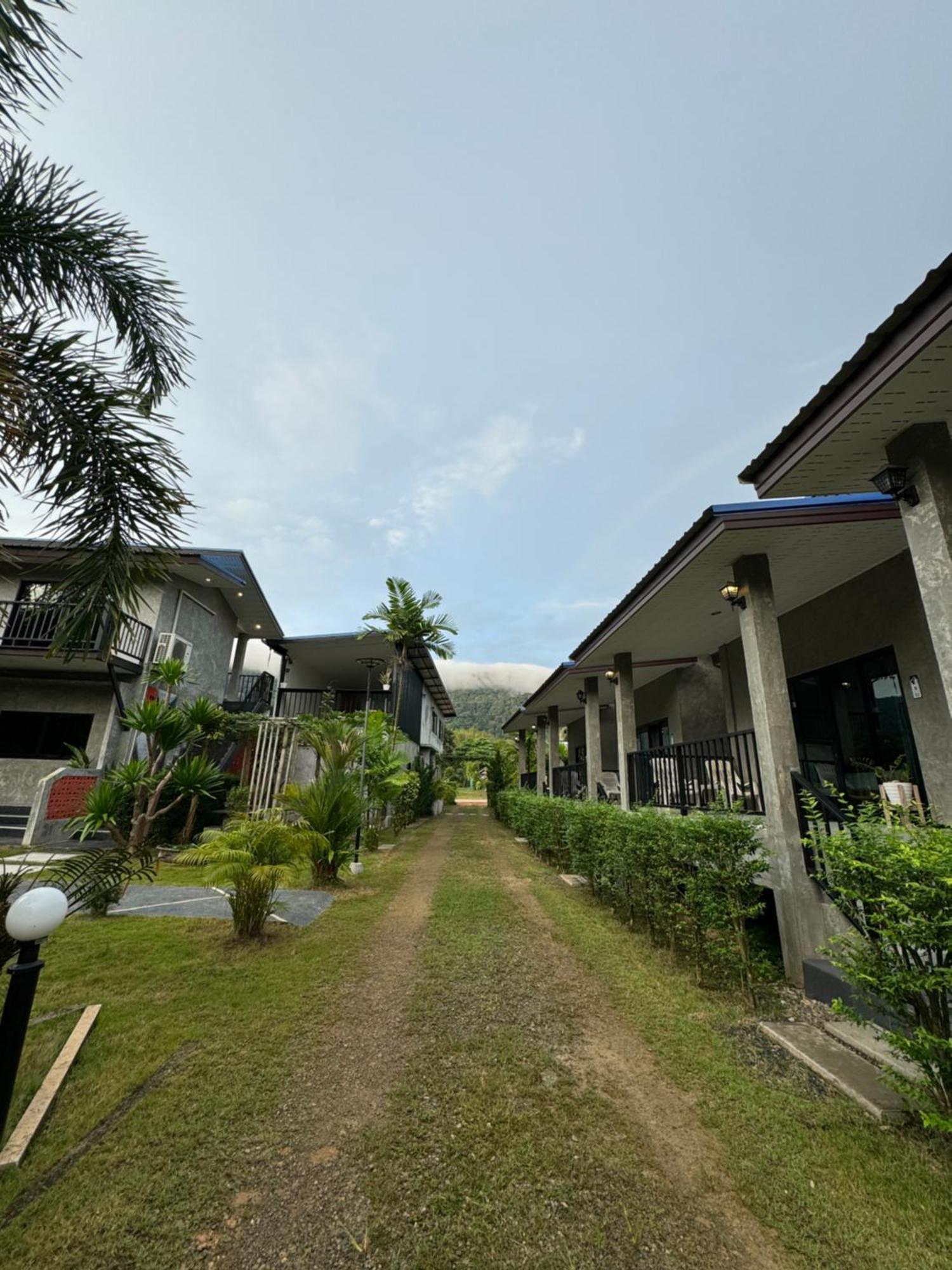 Baan Chainarong Koh Lanta Exterior photo