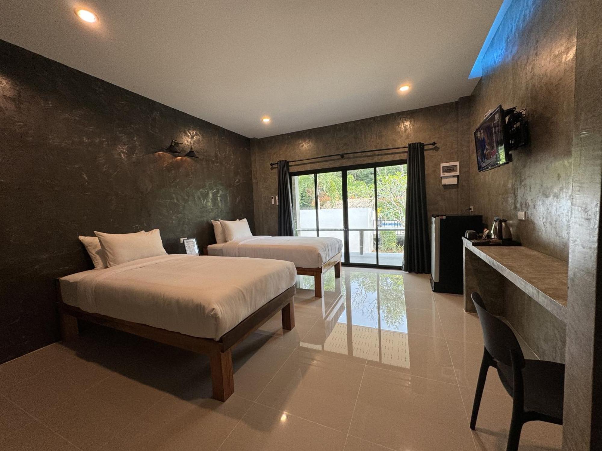 Baan Chainarong Koh Lanta Exterior photo