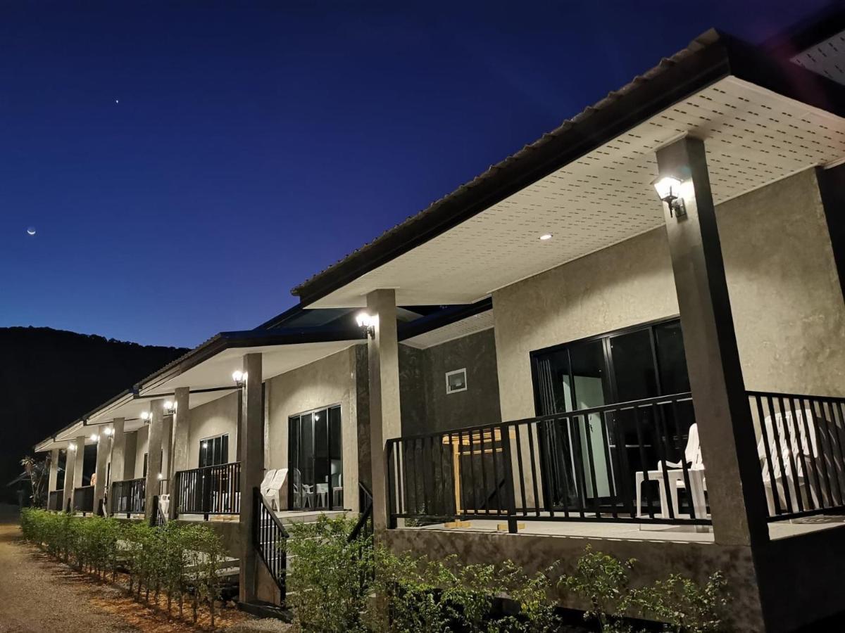 Baan Chainarong Koh Lanta Exterior photo